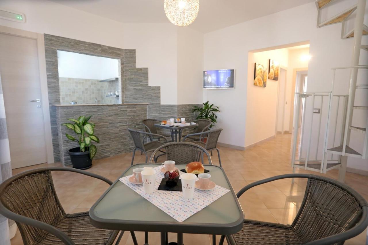 Terramare Punta Braccetto Bed & Breakfast Exterior foto